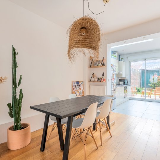 Jolie maison 1930 rénovée et son jardin Sud La Madeleine à vendre