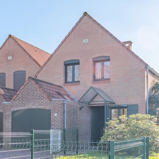Saint-Vincent: Semi-individuelle sud-ouest, 4 chambres et garage Marcq-en-Baroeul à vendre