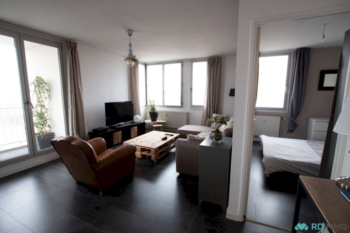 À vendre : Appartement T2 rénové - Nouvelle Madeleine