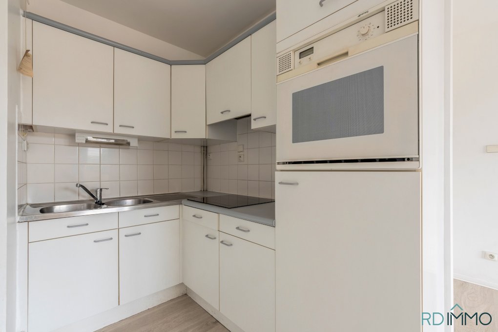 Vente appartement T2 avec balcon et box Croix centre