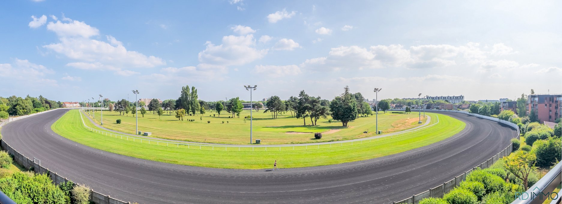 Appartement T2 à vendre à Marcq-en-Barœul – Vue imprenable sur l’Hippodrome