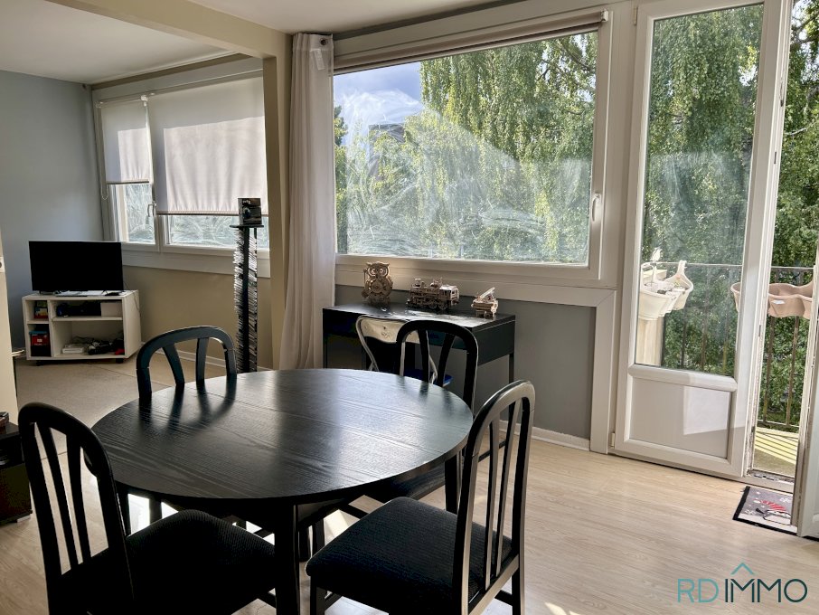 Appartement lumineux de 84 m² avec balcon et garage à Marcq-en-Barœul