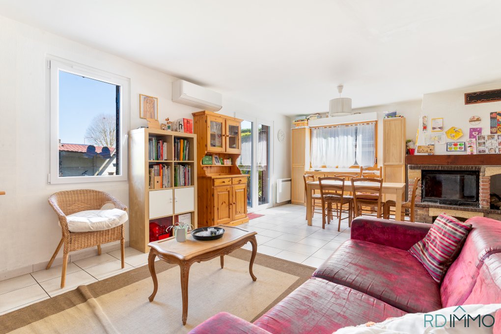 Maison 3 chambres avec jardin à La Madeleine, Garage