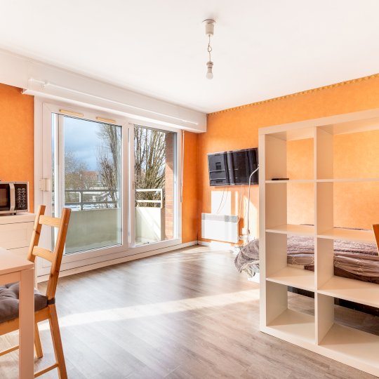La Catho/Cormontaigne : Studio avec balcon au calme, 3ème étage Lille