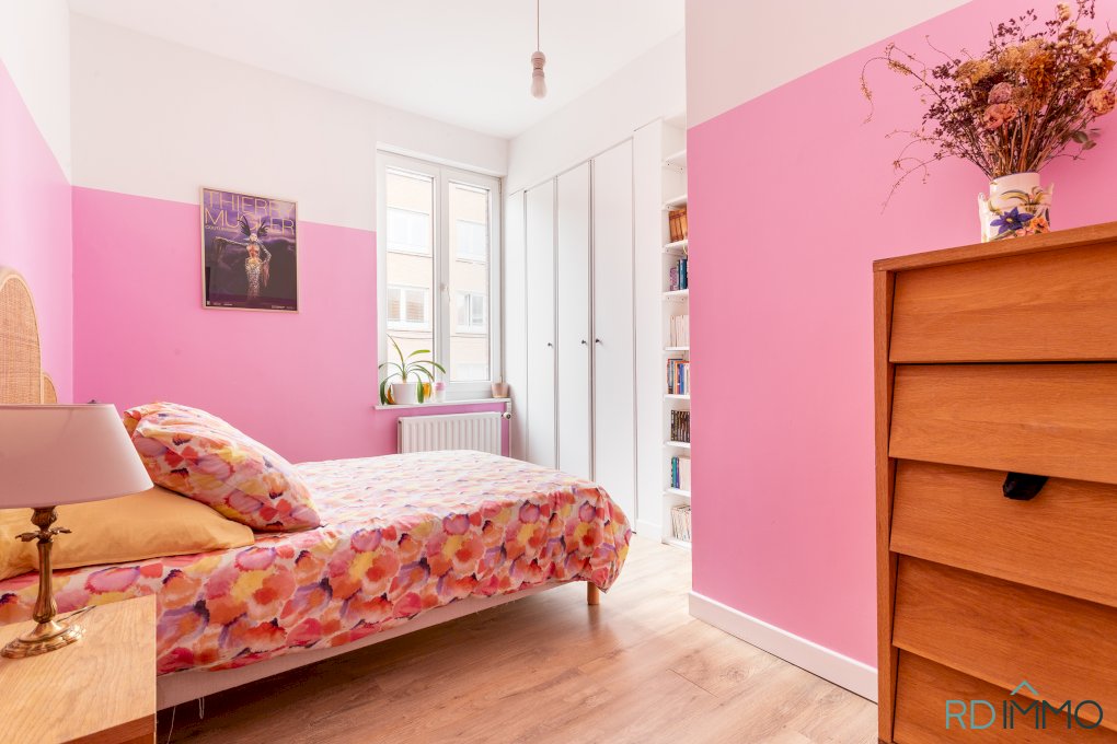 Maison coup de cœur La Madeleine, 2 chambres, bureau, terrasse sud, tram Saint-Maur