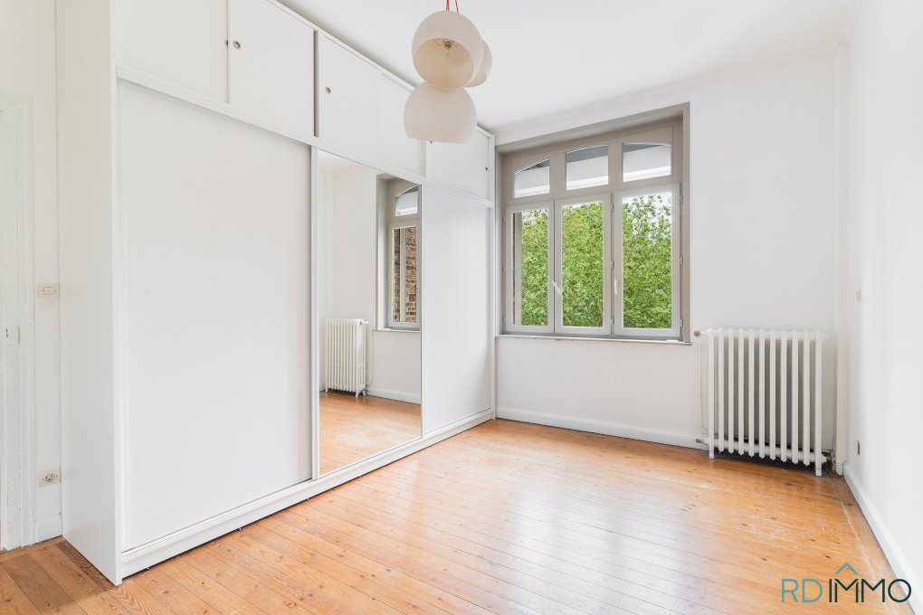 Maison avec jardin, garage et DPE B à Lille Buisson