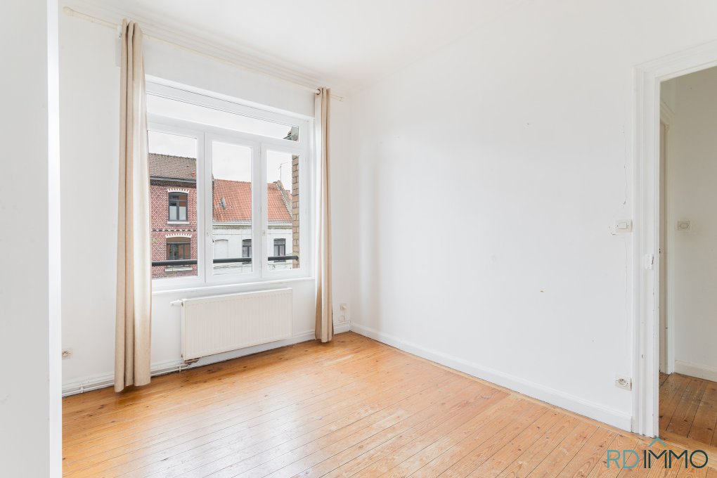 Maison avec jardin, garage et DPE B à Lille Buisson