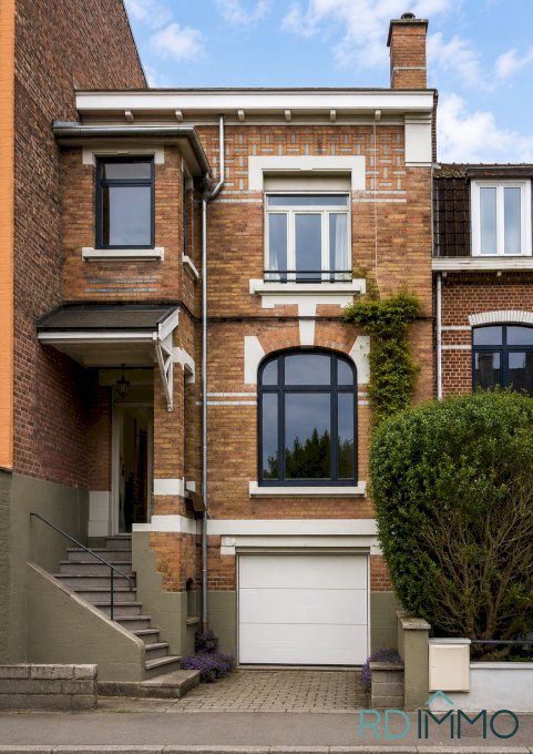 Maison avec jardin, garage et DPE B à Lille Buisson