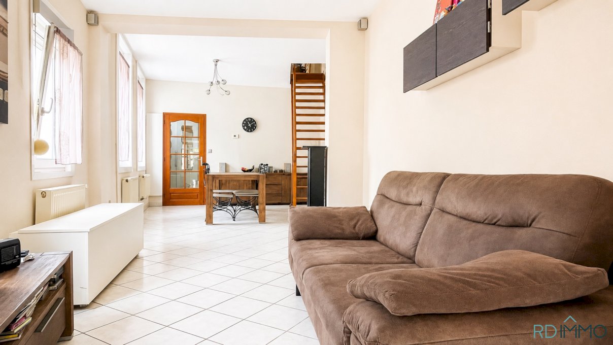 Maison à vendre à Tourcoing 2 chambres Jardin exposé sud Proche Bondues