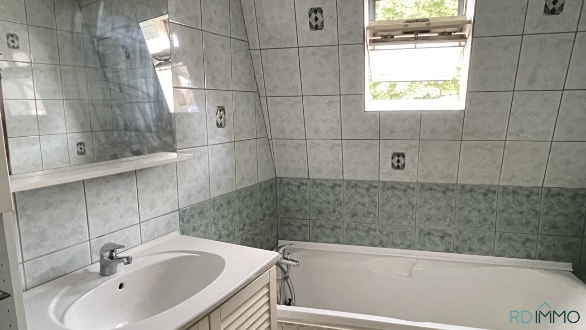 Maison à vendre à Tourcoing 2 chambres Jardin exposé sud Proche Bondues