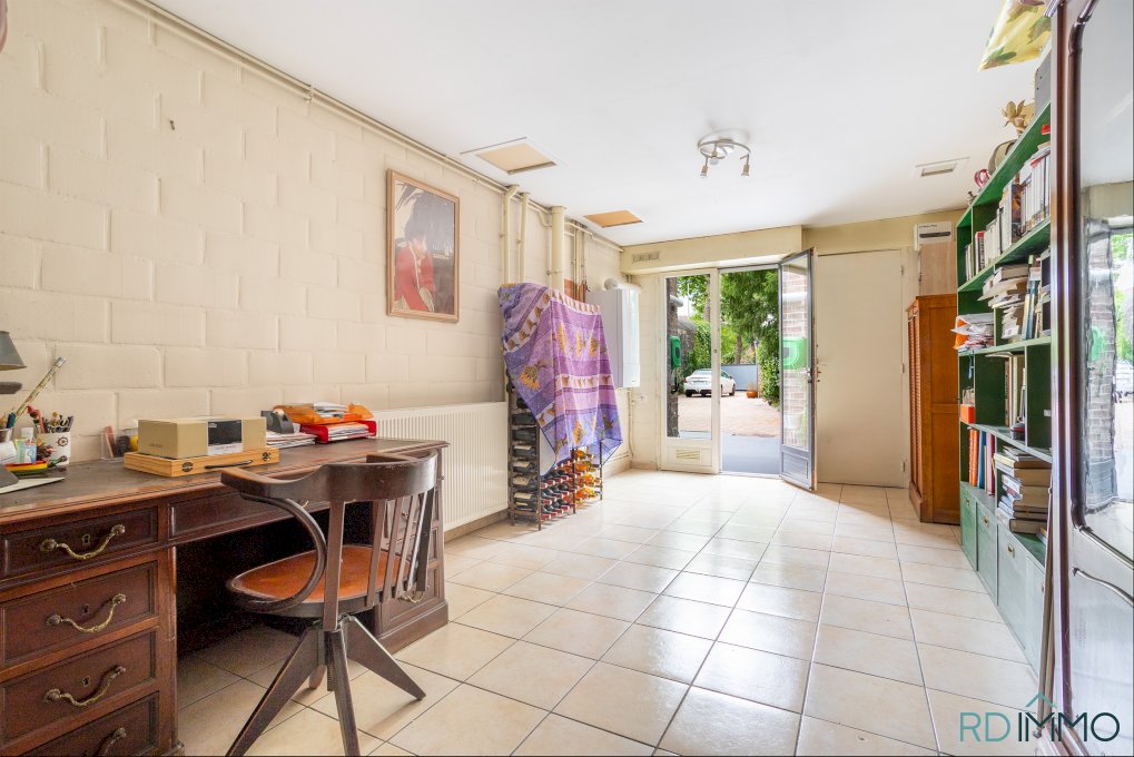 Maison individuelle 185 m² à vendre Tourcoing Avenue de la Marne - 5 chambres - Double garage - Jardin 850 m²