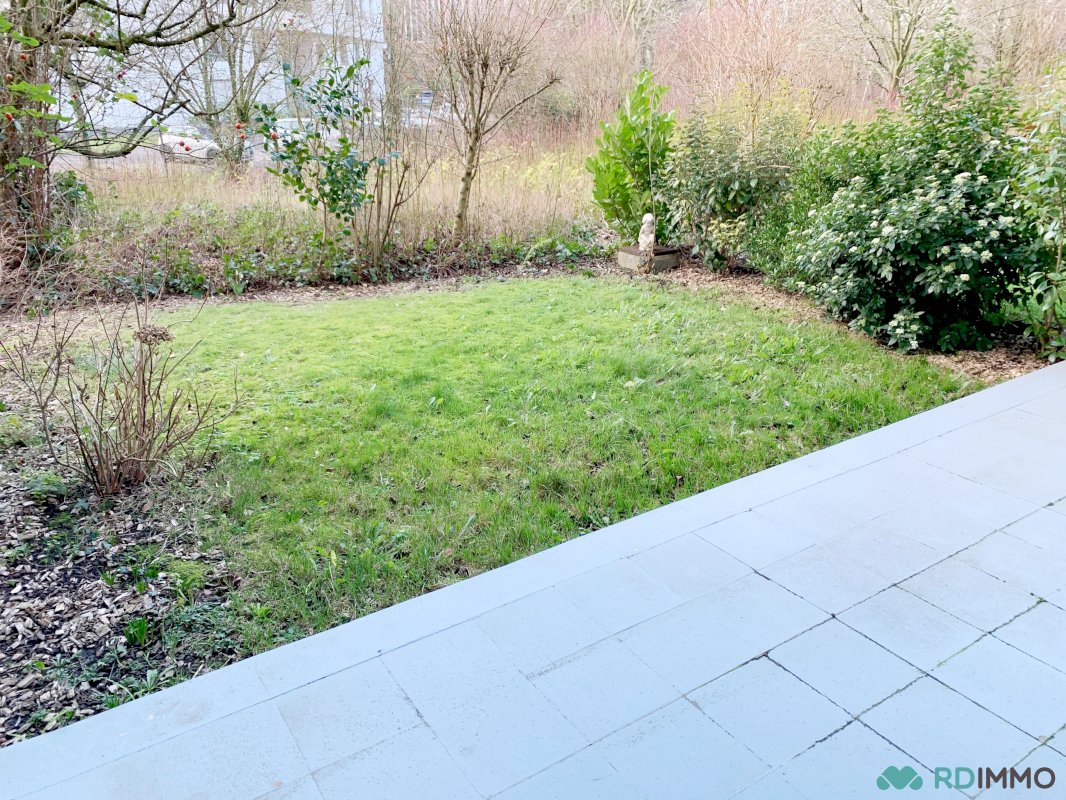 A vendre à Marcq-en-Baroeul (St-Maur) : T3 terrasse et jardin